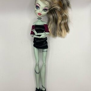 Monster High Doll Frankie Stein